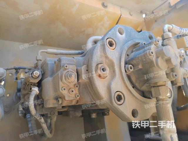 液压泵室（大件舱室）