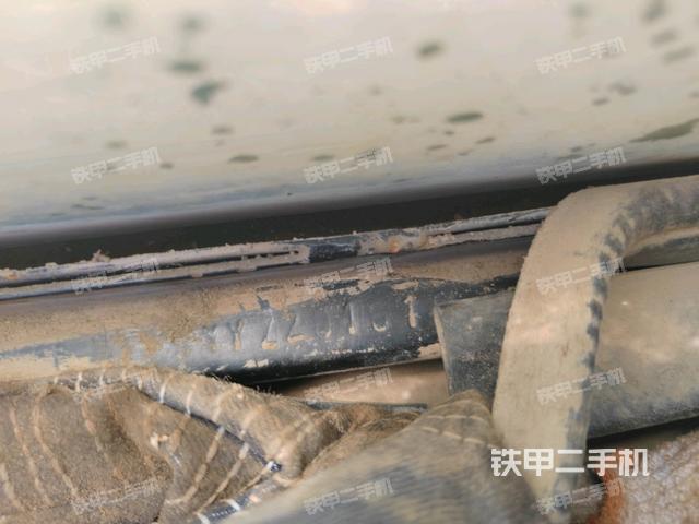 驾驶室正侧（驾驶室部分）