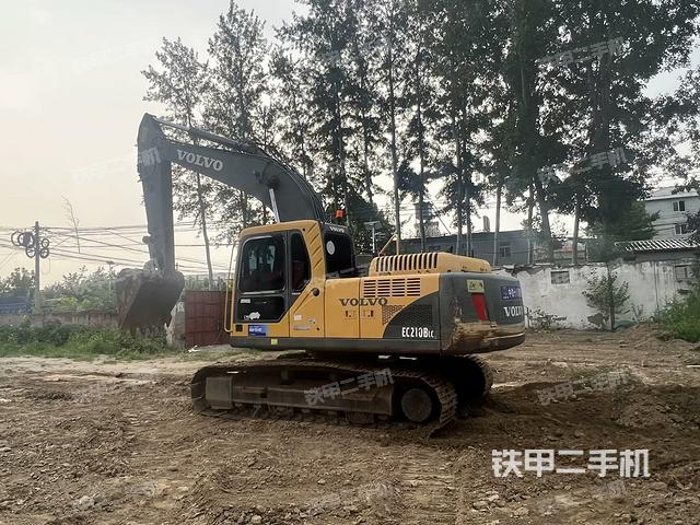 左后45（整機外觀）