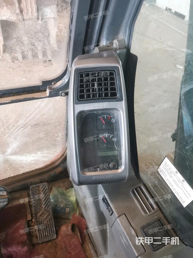 显示屏 （驾驶室部分）