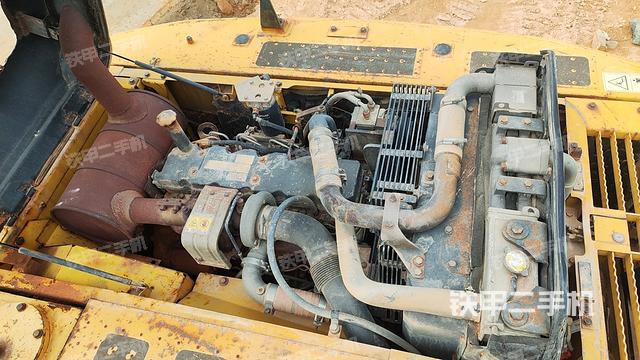 發(fā)動(dòng)機(jī)整體俯視（整機(jī)外觀）