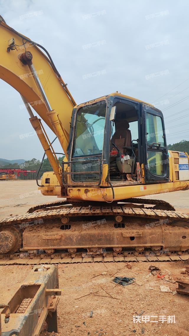 駕駛室頂部（整機(jī)外觀）