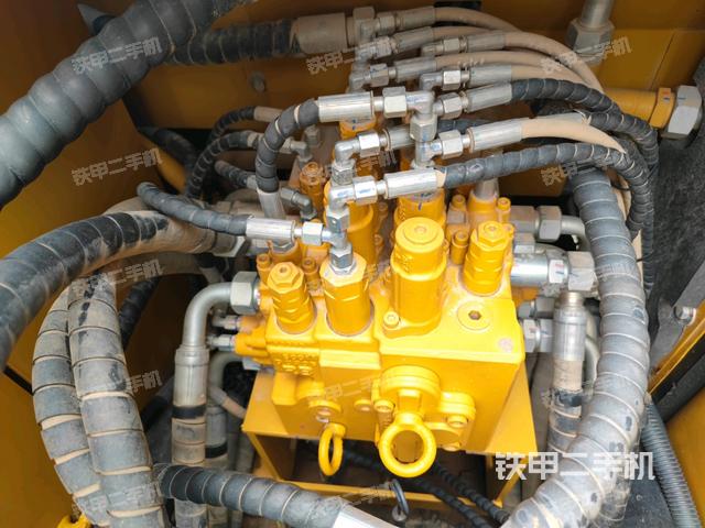 分配閥（上車部件）