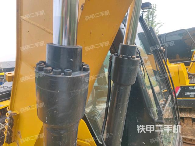 大臂油缸整體?豎拍（工作和回轉裝置）