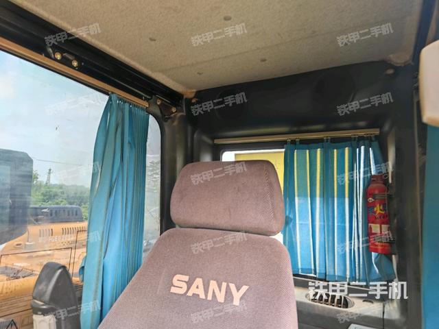 頂棚整體（駕駛室部分）