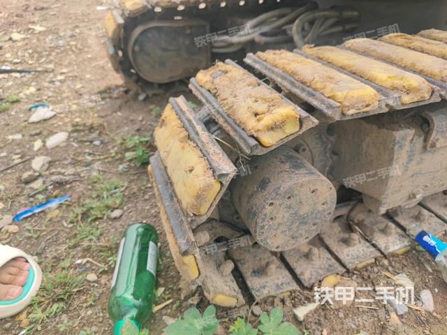 左驅(qū)動(dòng)輪(行走機(jī)構(gòu)) 左驅(qū)動(dòng)輪(行走機(jī)構(gòu))