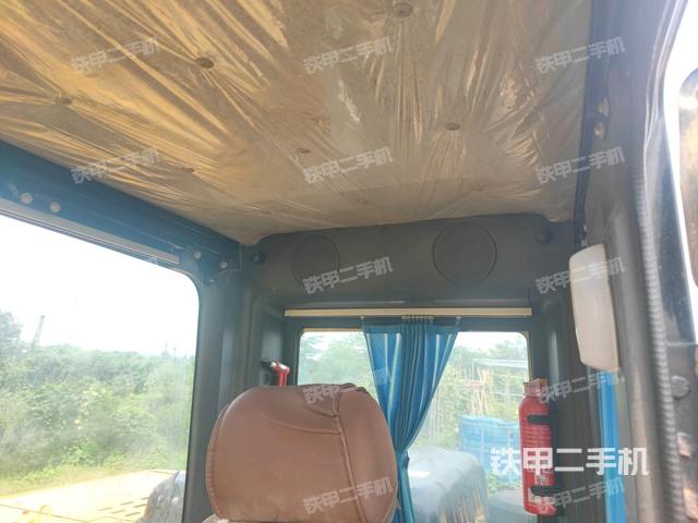 頂棚整體（駕駛室部分）