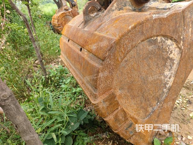 鏟斗45度（工作和回轉(zhuǎn)裝置）