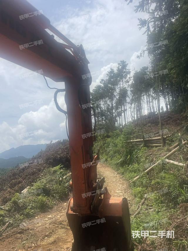 大臂整體?右側(cè)（工作和回轉(zhuǎn)裝置）