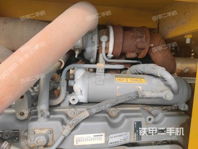 氣門室蓋螺絲特寫（上車部件）