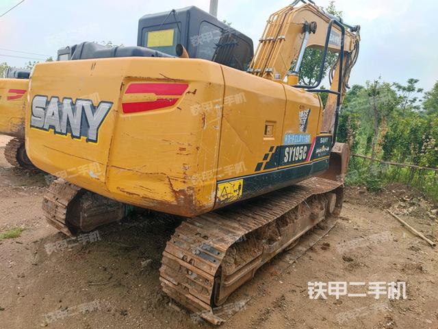 三一重工SY135C挖掘機(jī)