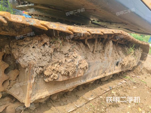 左側履帶整體?（行走機構）