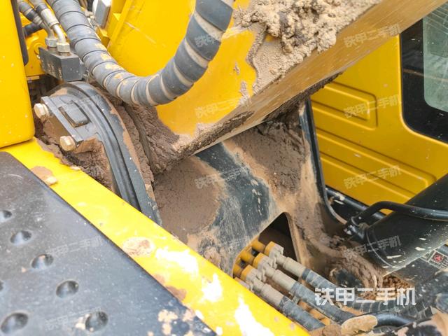 大臂根部?斜視（工作和回轉(zhuǎn)裝置）