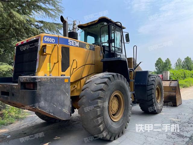 整机右后45°(整机外观及大件) 整机右后45°(整机外观及大件)