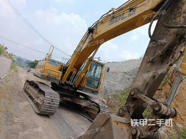 山东临工E6360F挖掘机