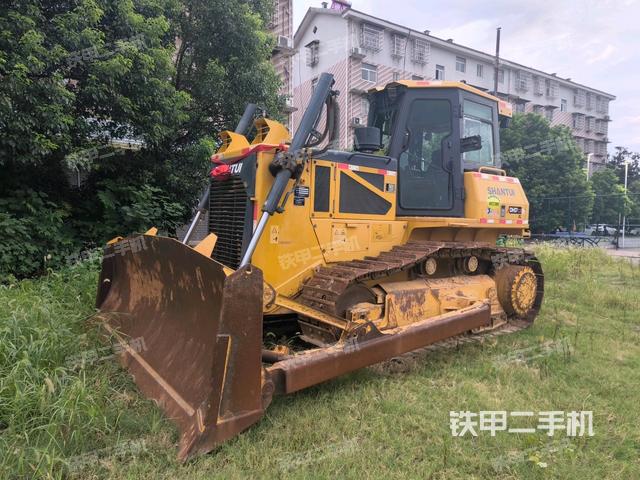 山推DH17C2 XL推土机