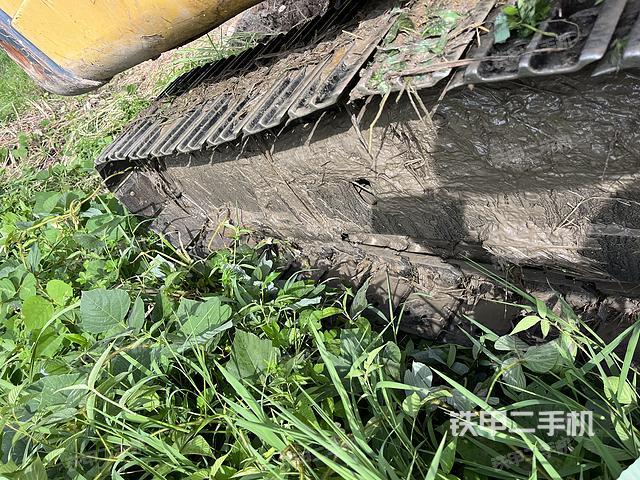 單側(cè)履帶整體（整機(jī)外觀）