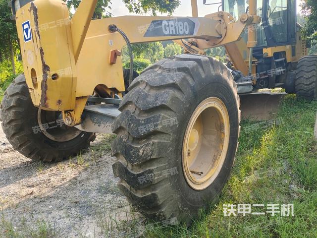 徐工GR180平地機(jī)
