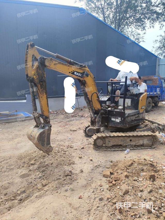 三一重工SY16C挖掘机