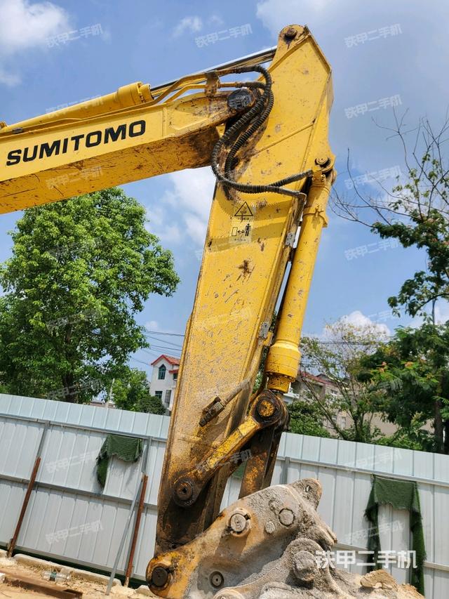 小臂整體右前(工作和回轉(zhuǎn)裝置) 小臂整體右前(工作和回轉(zhuǎn)裝置)