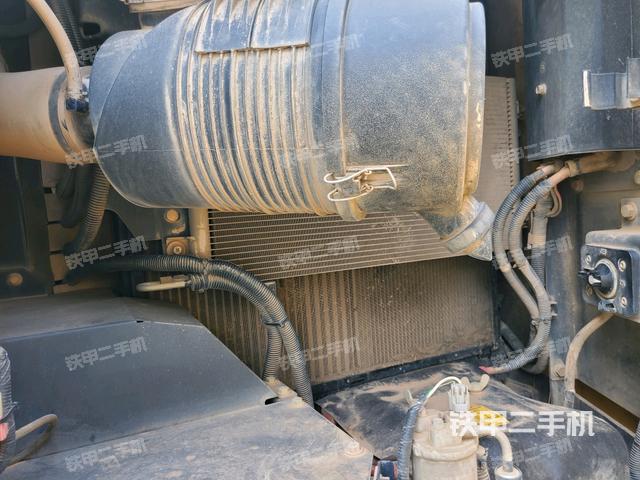 液壓泵室(大件艙室) 液壓泵室(大件艙室)