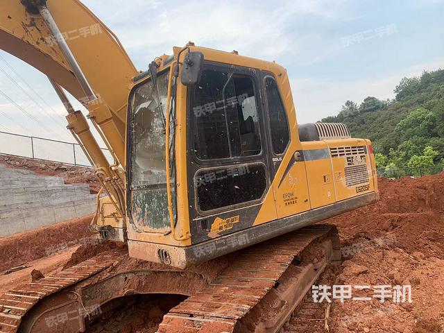 山东临工E6205F挖掘机