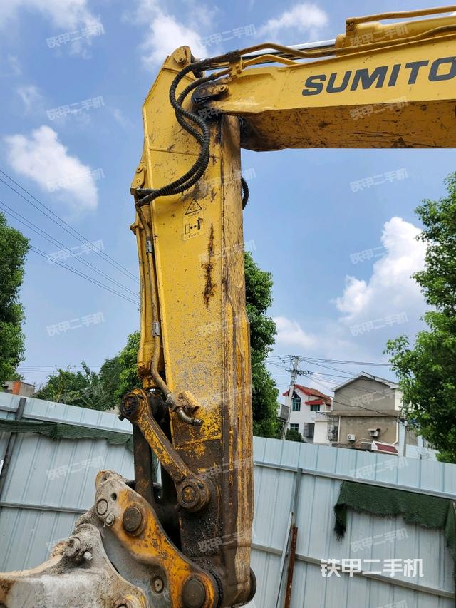 小臂整體左后(工作和回轉(zhuǎn)裝置) 小臂整體左后(工作和回轉(zhuǎn)裝置)