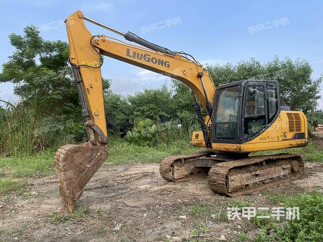 柳工CLG915E挖掘机