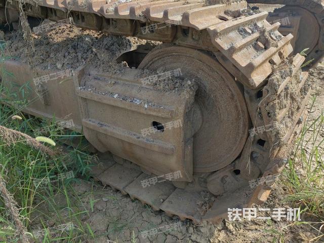 右側(cè)履帶整體（行走機構(gòu)）