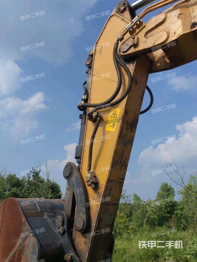 大臂根部?斜視（工作和回轉(zhuǎn)裝置）