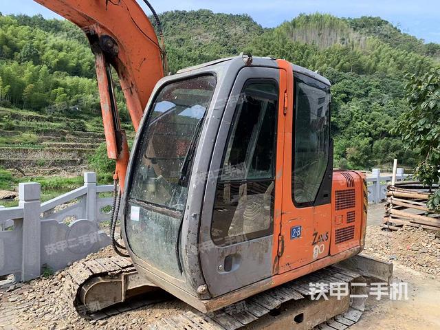 日立ZX60挖掘机