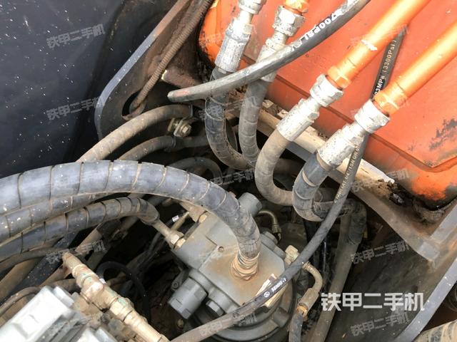 回轉(zhuǎn)馬達(dá)（上車(chē)部件）