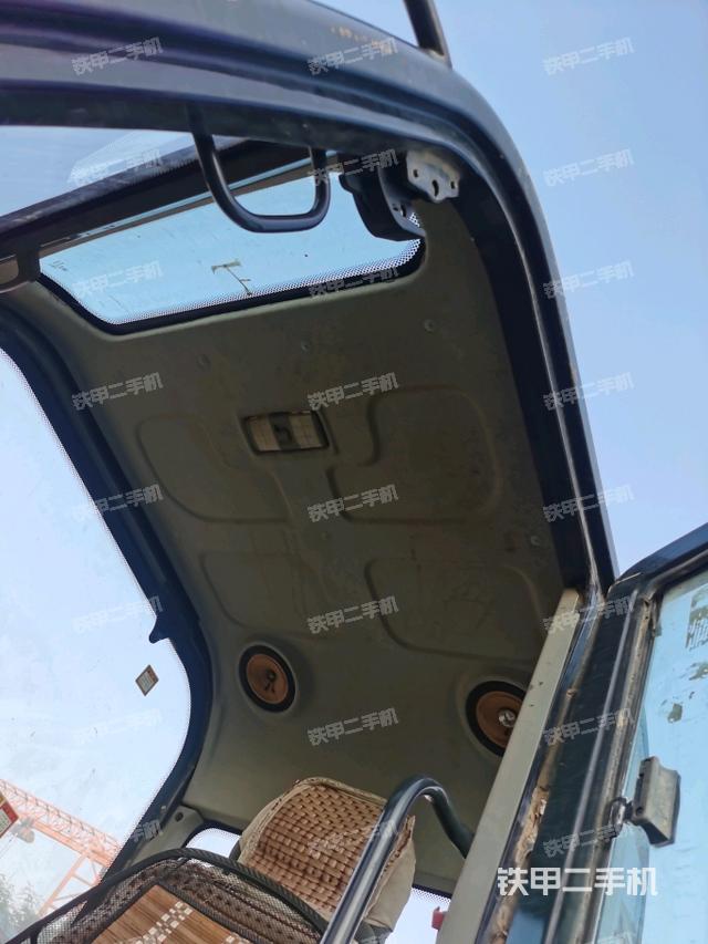 頂棚整體（駕駛室部分）