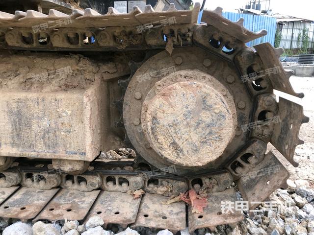 左驅(qū)動(dòng)輪（行走機(jī)構(gòu)）