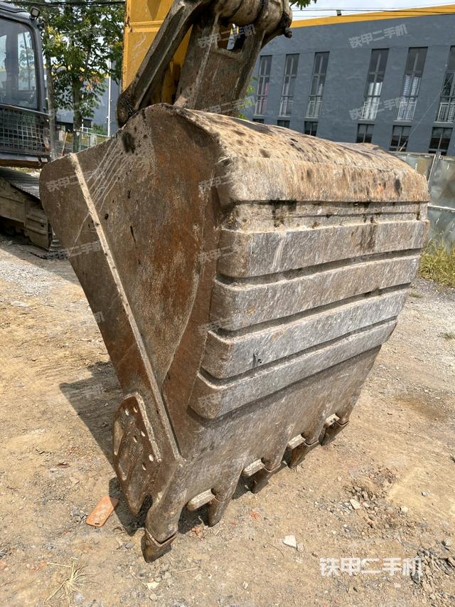 鏟斗45度（工作和回轉(zhuǎn)裝置）