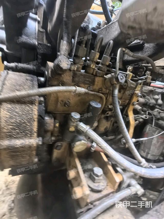 工作装置1（工作装置）