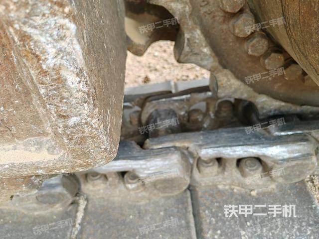 左驅(qū)動輪(行走機構(gòu)) 左驅(qū)動輪(行走機構(gòu))