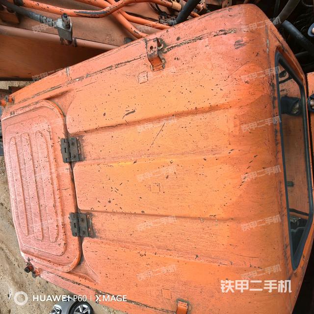 駕駛室頂部俯視（上車部件）