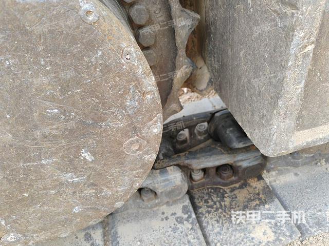 右驅(qū)動輪(行走機構(gòu)) 右驅(qū)動輪(行走機構(gòu))