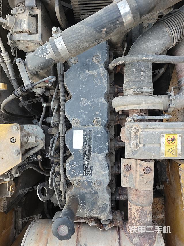 發(fā)動機(jī)整體俯視（整機(jī)外觀）