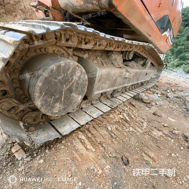 左側(cè)履帶整體?（行走機(jī)構(gòu)）