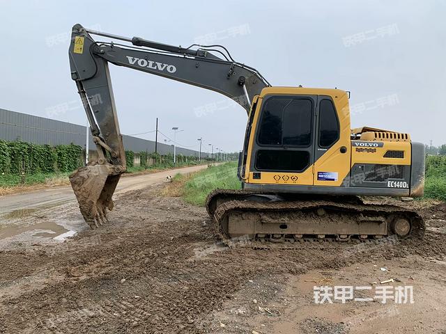 沃爾沃EC140BLC挖掘機