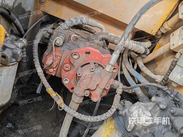 液壓泵室(大件艙室) 液壓泵室(大件艙室)