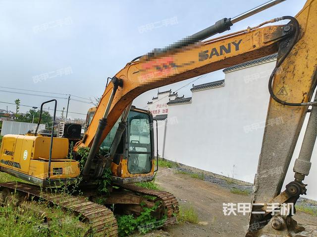 右前45(整機(jī)外觀) 右前45(整機(jī)外觀)