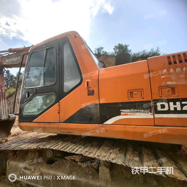 駕駛室左后45度（駕駛室部分）