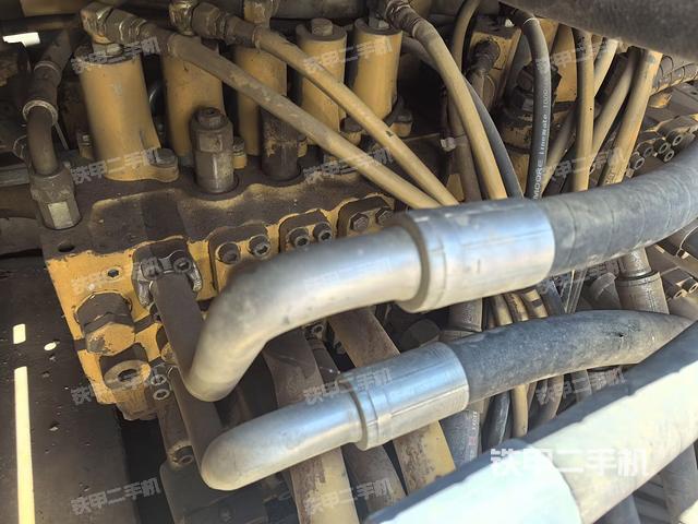 分配閥（上車部件）