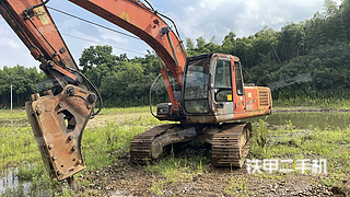 浙江-湖州市二手日立ZX200挖掘机实拍照片