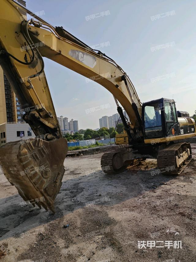 右后45（整機外觀）