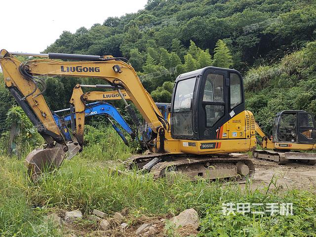 柳工CLG906E挖掘机