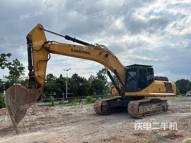 柳工CLG939E挖掘机